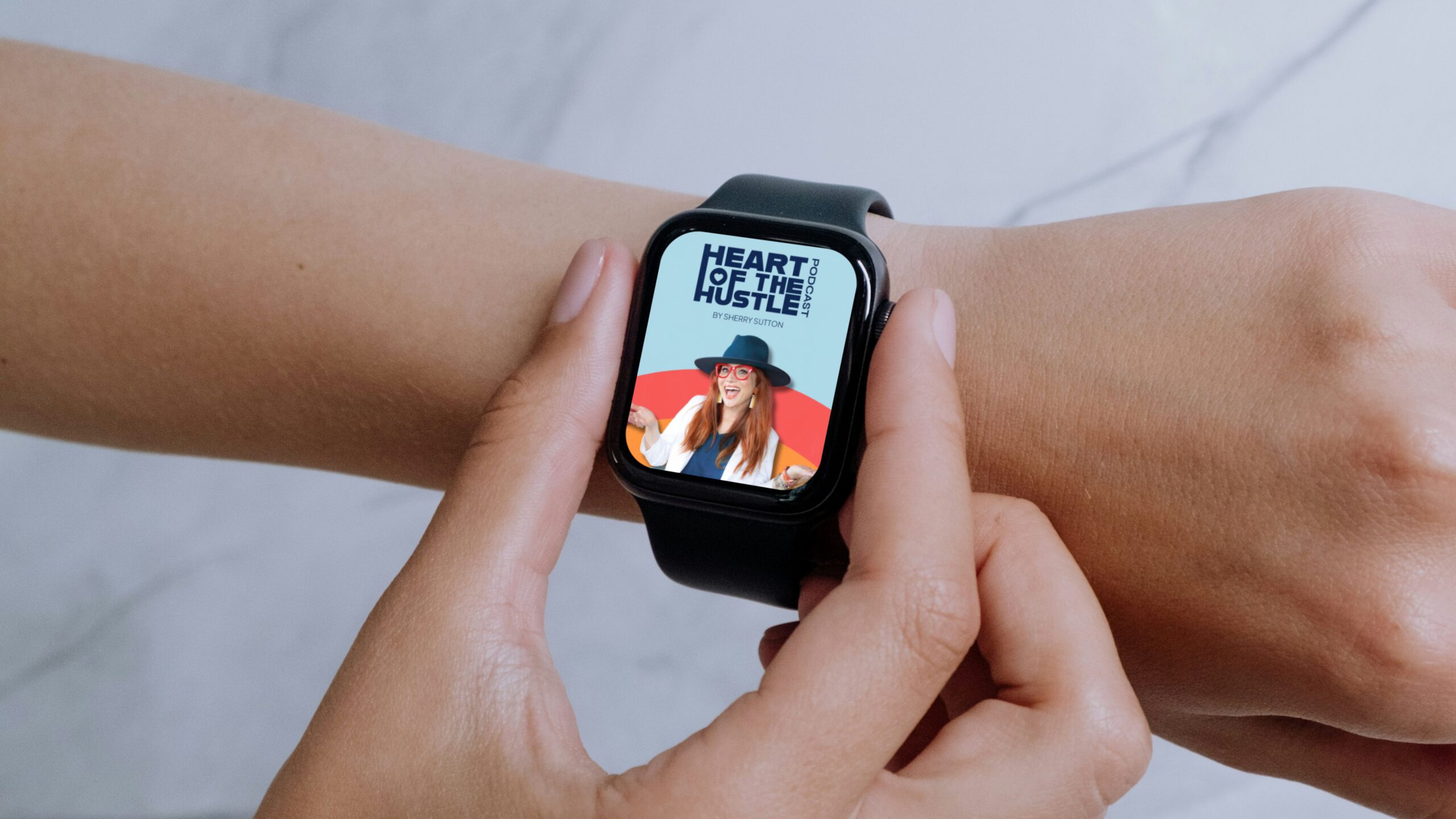 How to design a podcast cover that converts and attracts more listeners